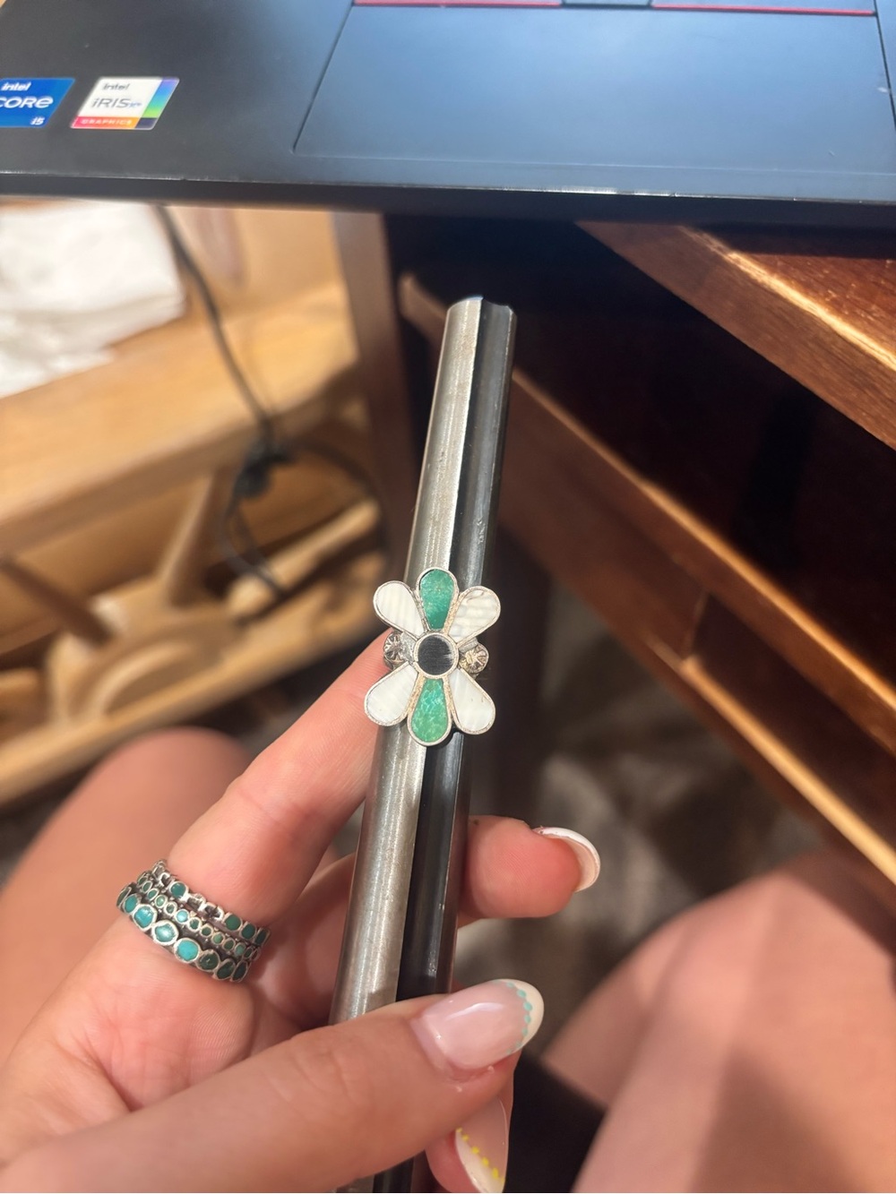 Flower Petal Inlay Ring in White and Green
